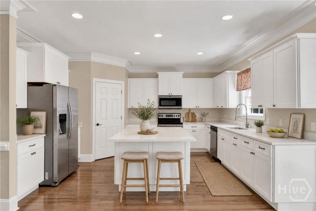 41 White Oak Bluff Property Photo 1