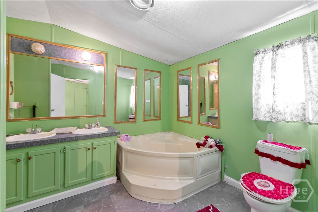 116 Shari Drive Property Photo 27