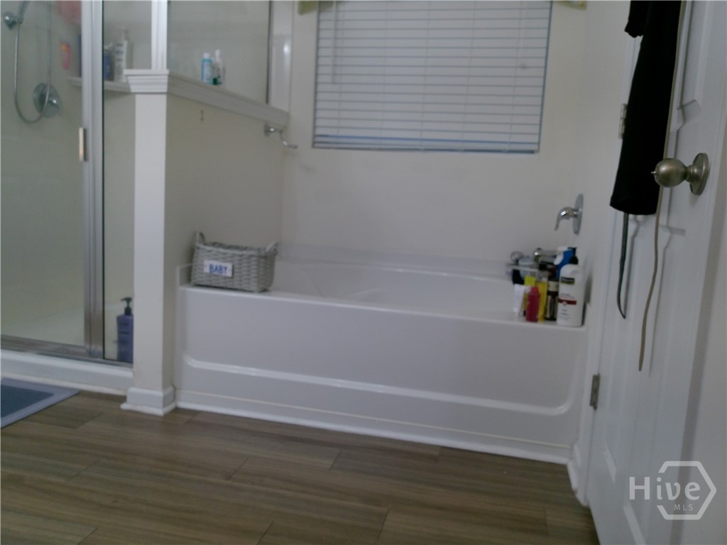 351 Southwilde Way Property Photo 15