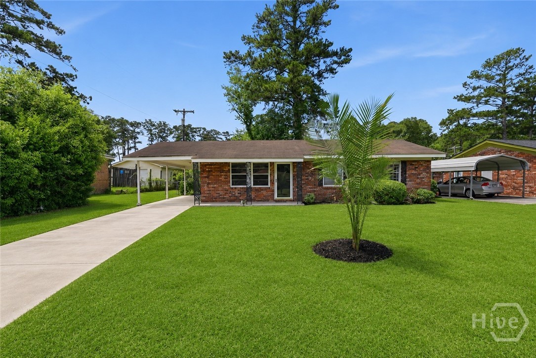 4 Lucian Circle Property Photo 1