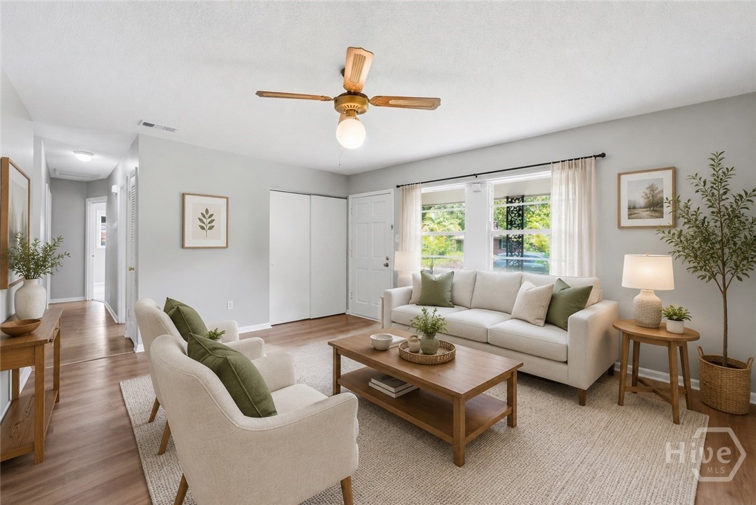 4 Lucian Circle Property Photo 4