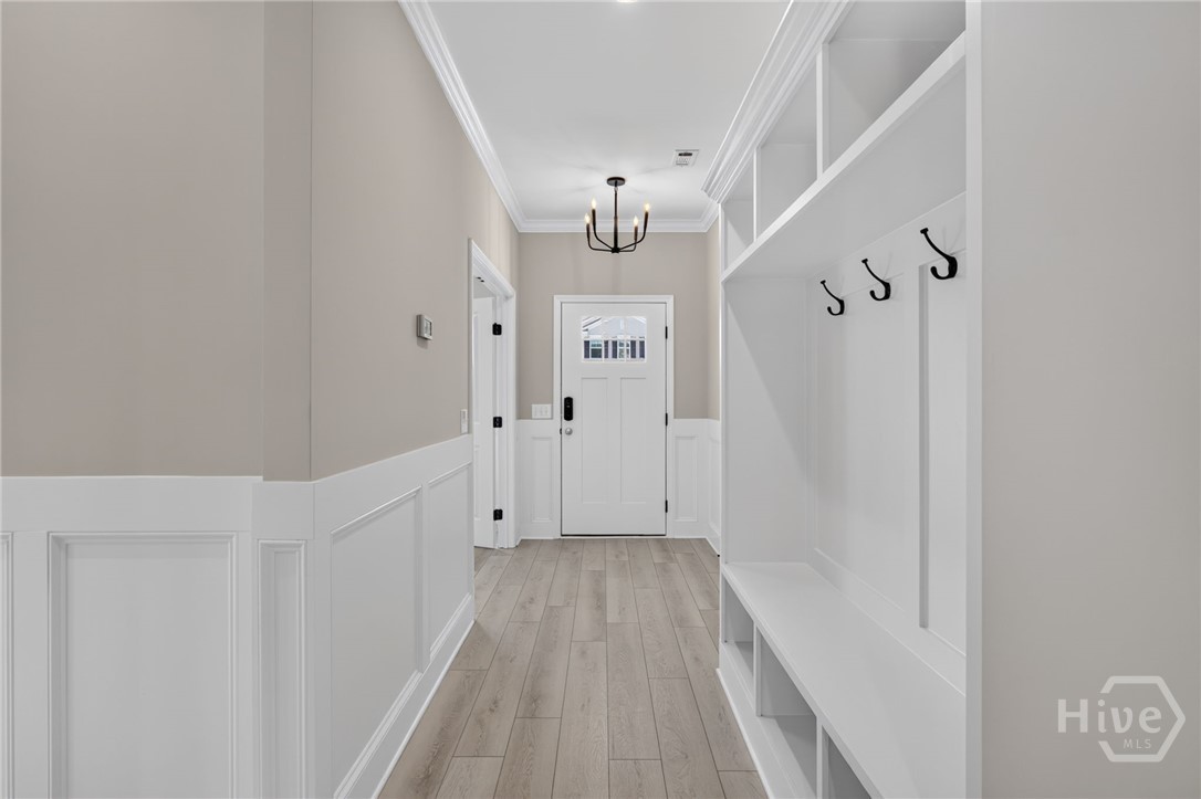 186 Hanover Place Property Photo 10