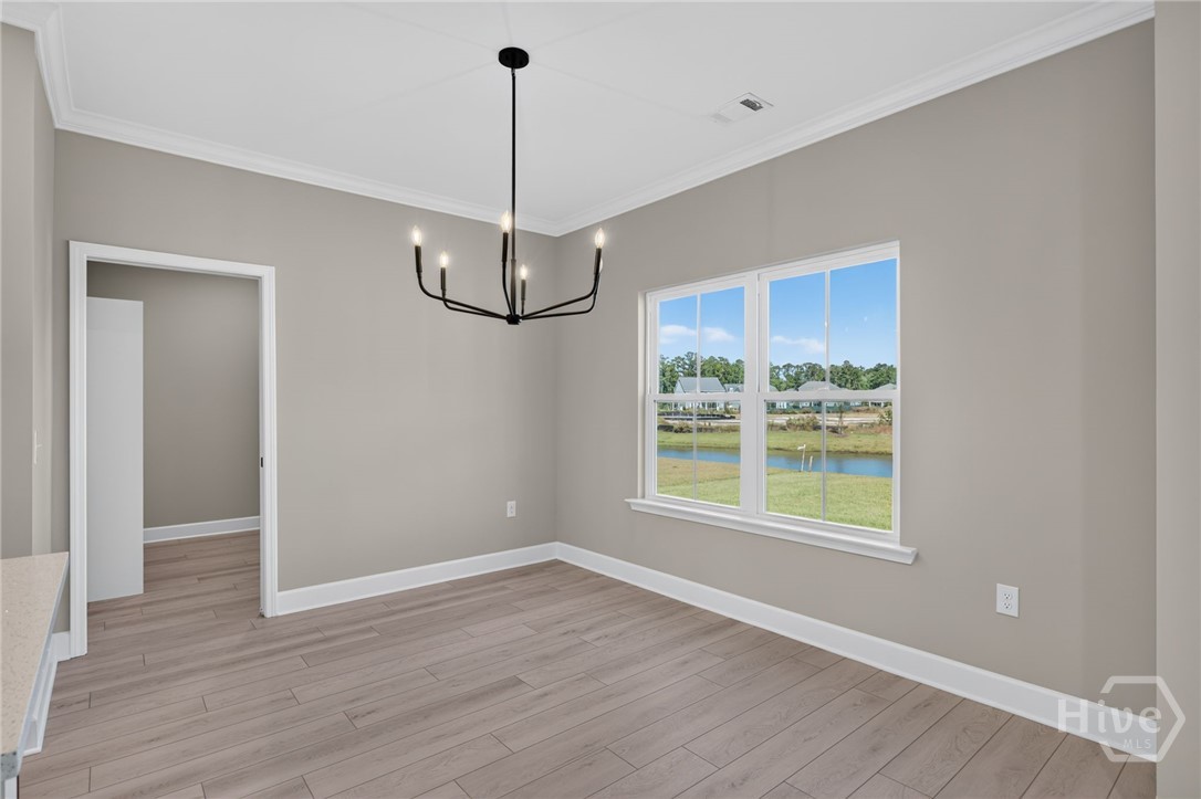 186 Hanover Place Property Photo 17