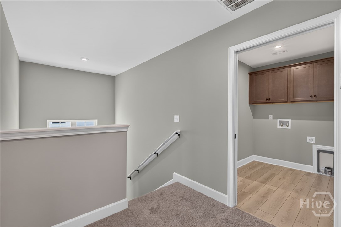 186 Hanover Place Property Photo 18