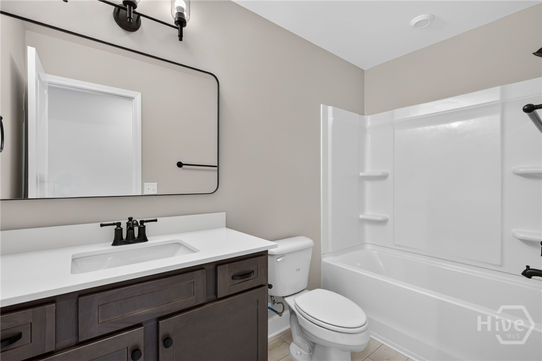 186 Hanover Place Property Photo 28