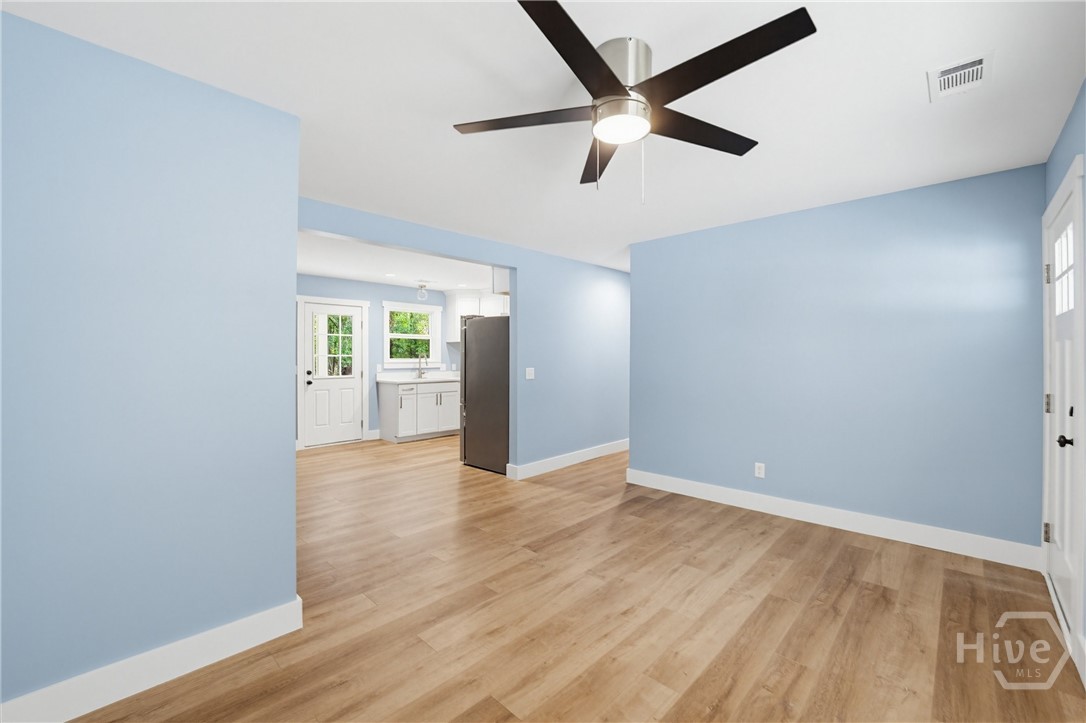 95 Fox Lane Property Photo 8
