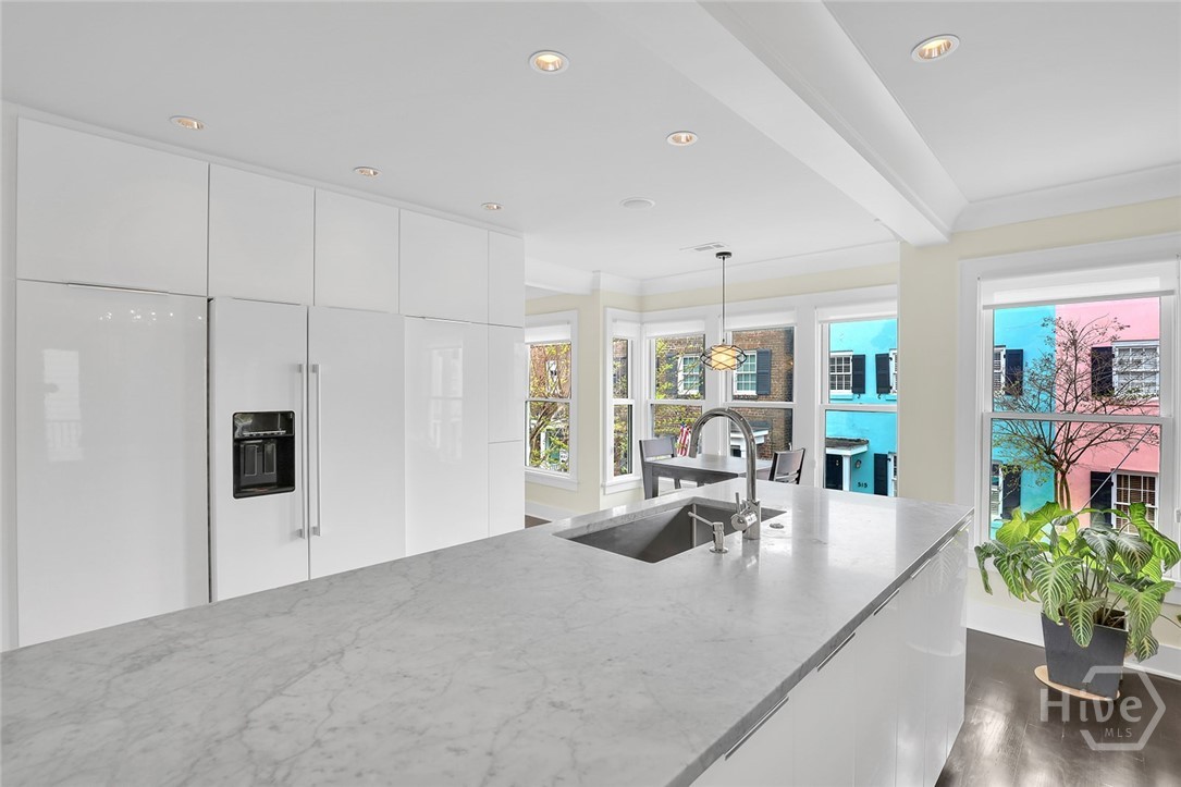231 Houston Street Property Photo 20