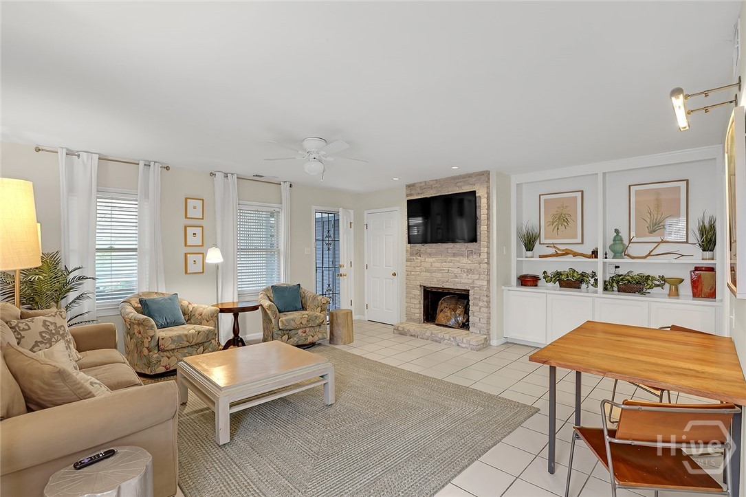 231 Houston Street Property Photo 50