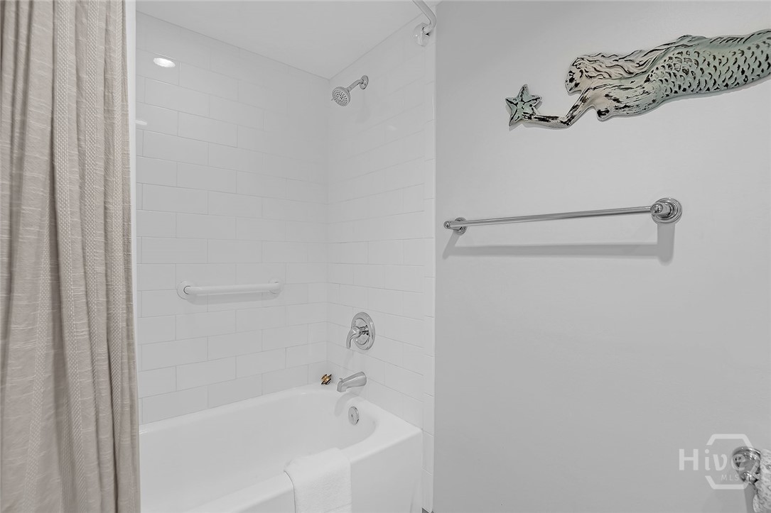 231 Houston Street Property Photo 55