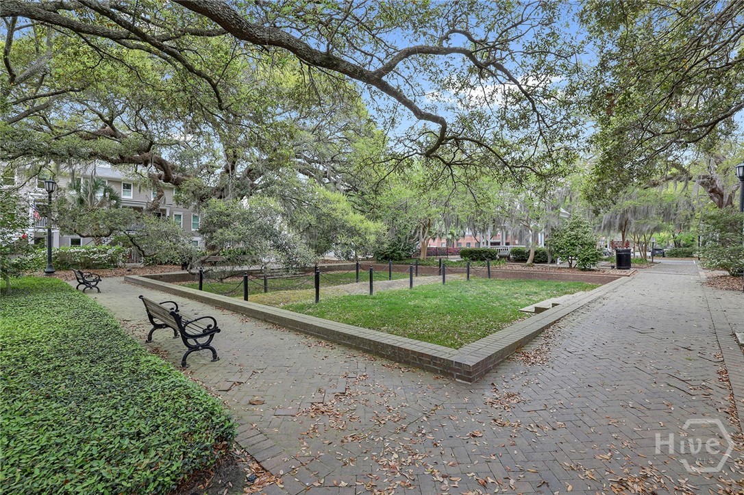 231 Houston Street Property Photo 64