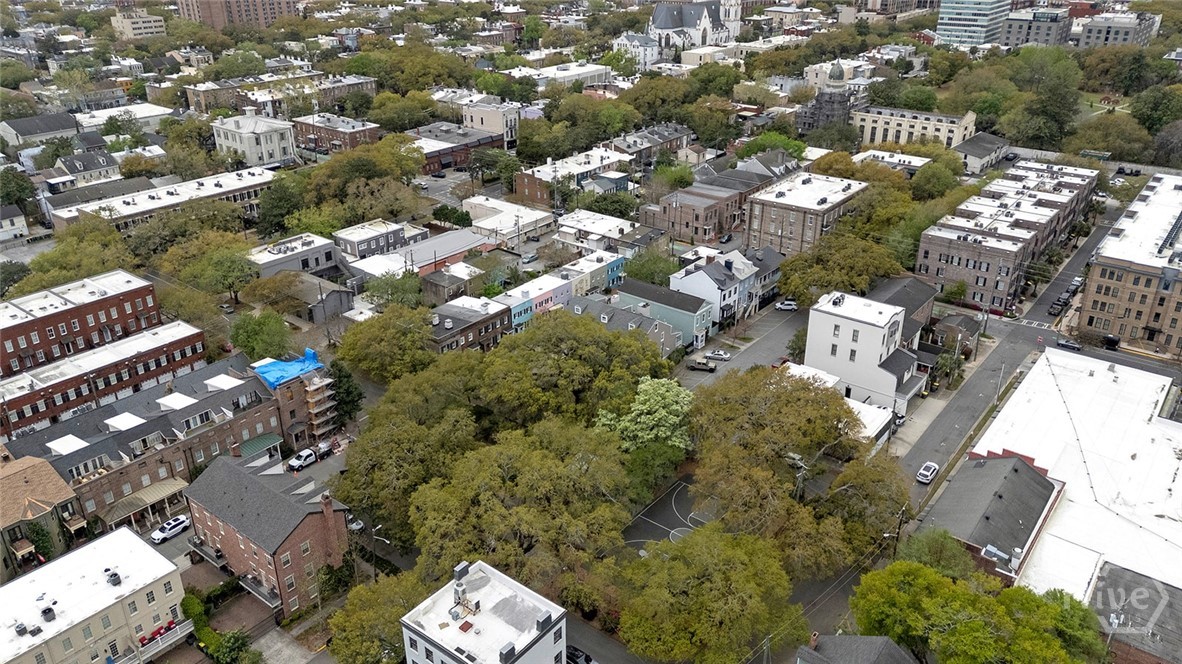 231 Houston Street Property Photo 70