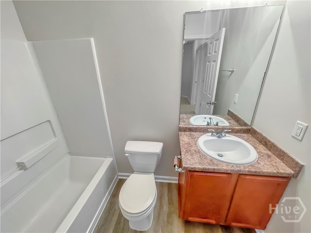 40 Transom Road Property Photo 7