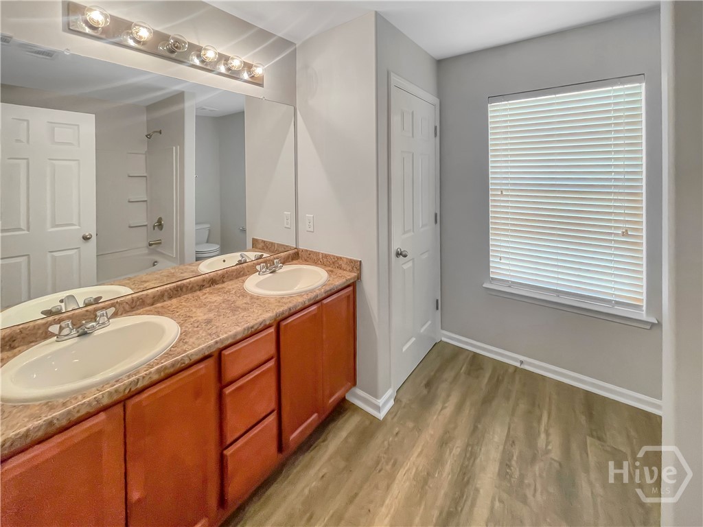 40 Transom Road Property Photo 13