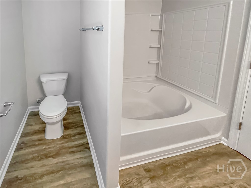 40 Transom Road Property Photo 14