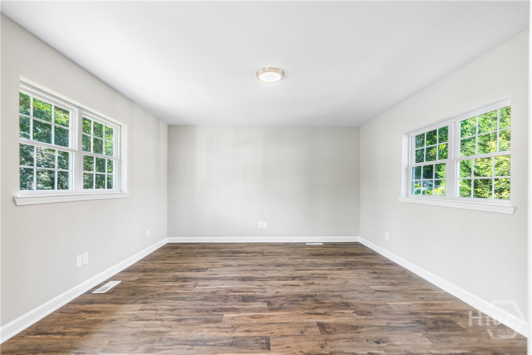 1312 E 52nd Street Property Photo 17