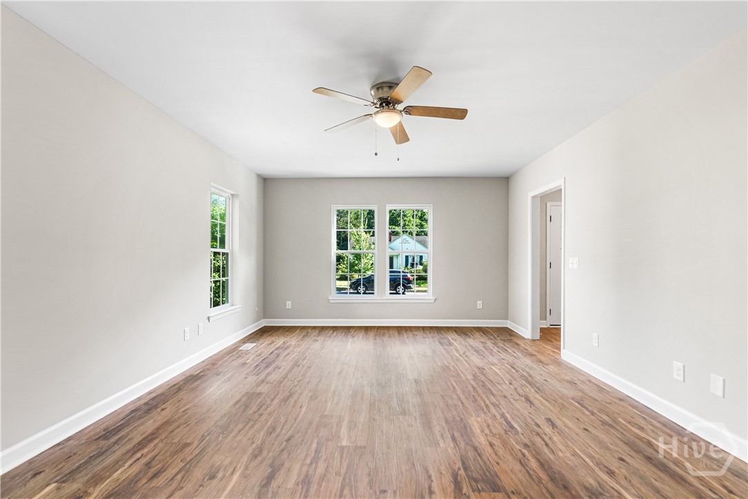 1312 E 52nd Street Property Photo 19