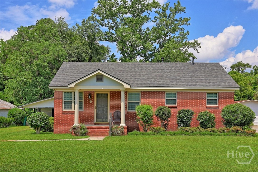 9 Hickory Drive Property Photo 1