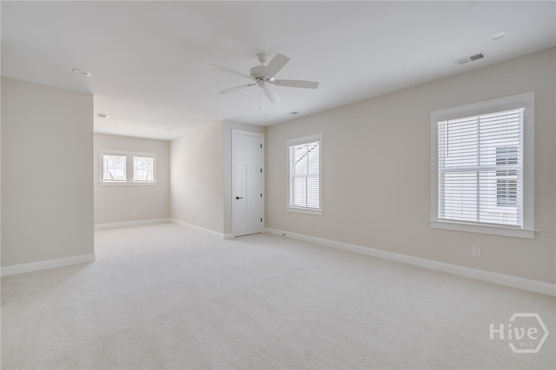 110 Grand Harbor Circle Property Photo 23