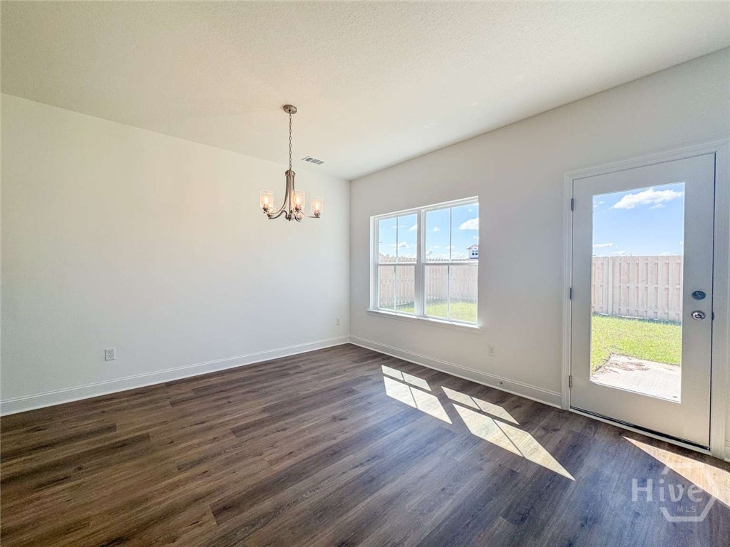 24 Medler Court Ne Property Photo 8