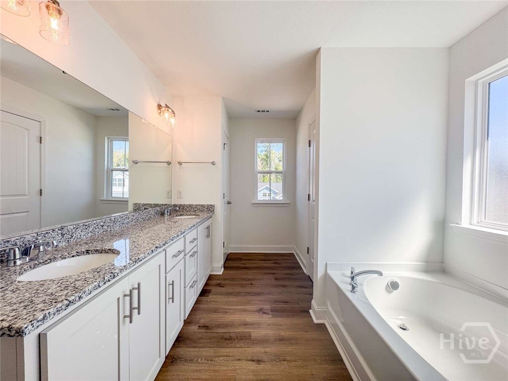 24 Medler Court Ne Property Photo 16