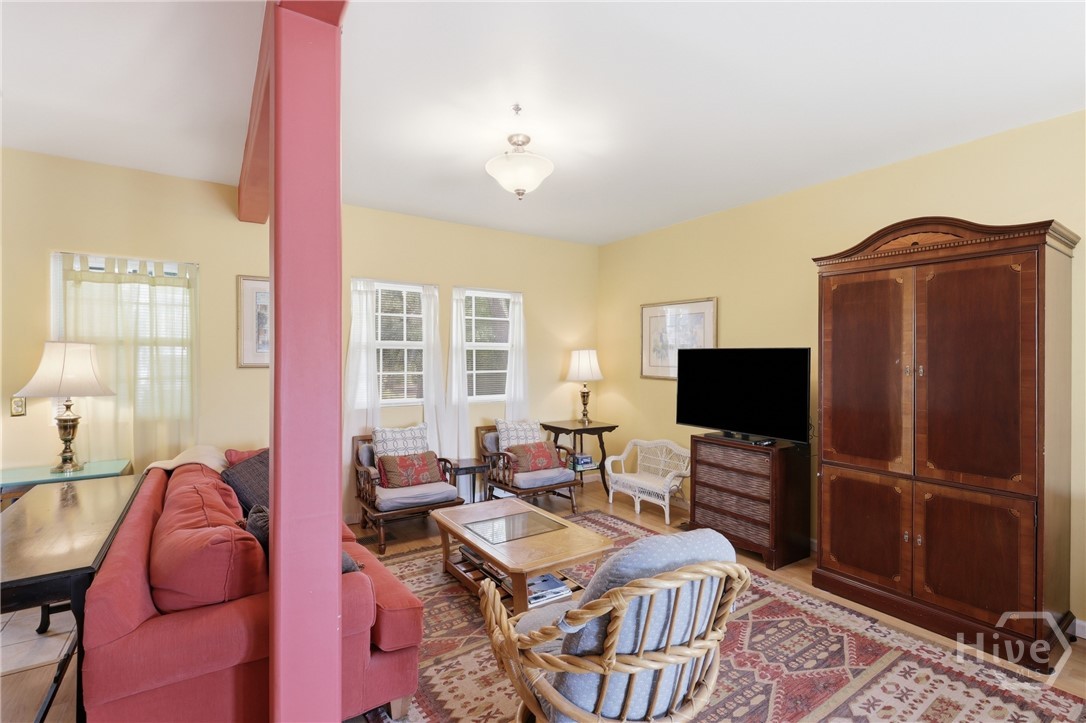8 Lighthouse Lane Property Photo 7