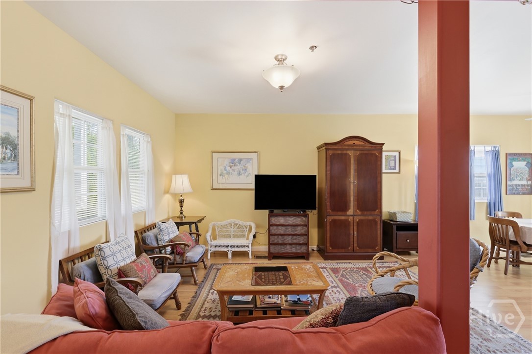 8 Lighthouse Lane Property Photo 8