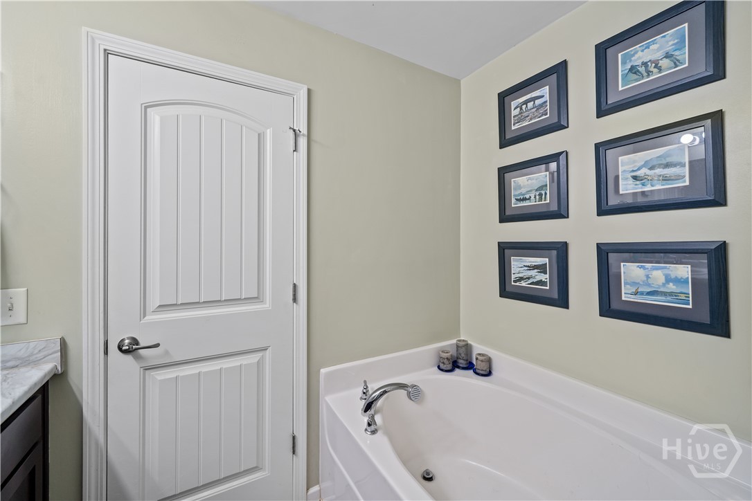 139 Greystone Drive Property Photo 24