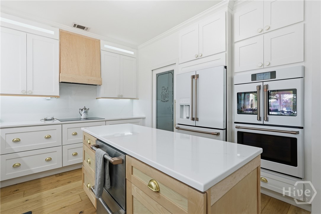 2707 River Oaks Drive Property Photo 6
