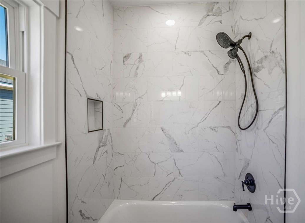 1205 Se 36th Street Property Photo 8