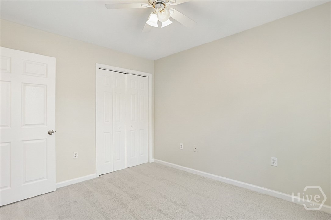 912 E 37th Street Property Photo 21