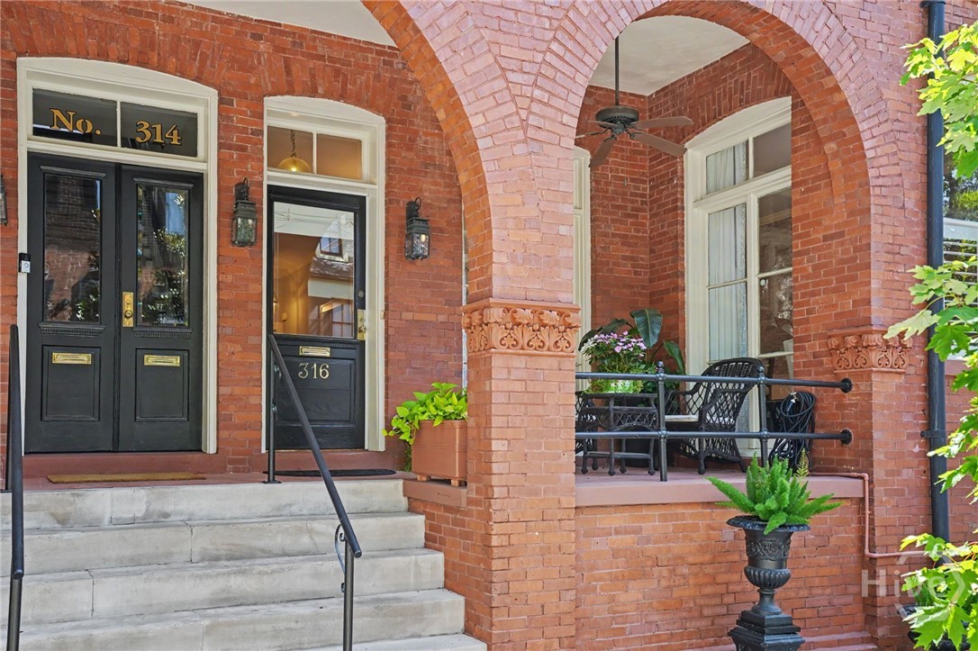 316 E Charlton Street