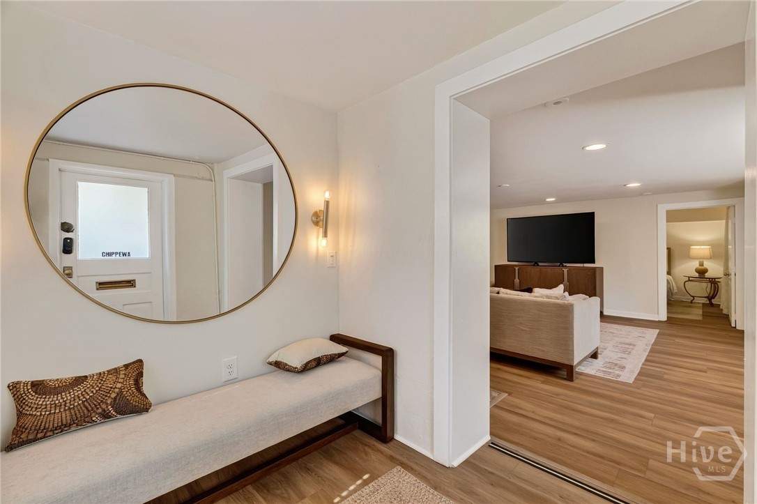 17 W Park Avenue Property Photo 19