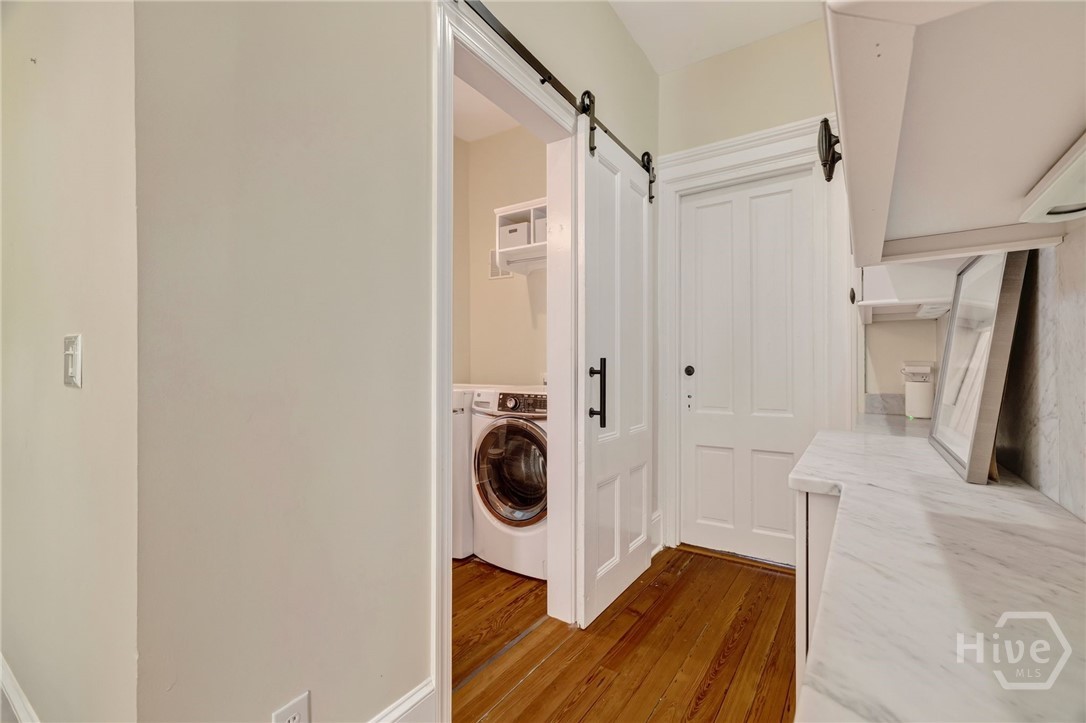 17 W Park Avenue Property Photo 32