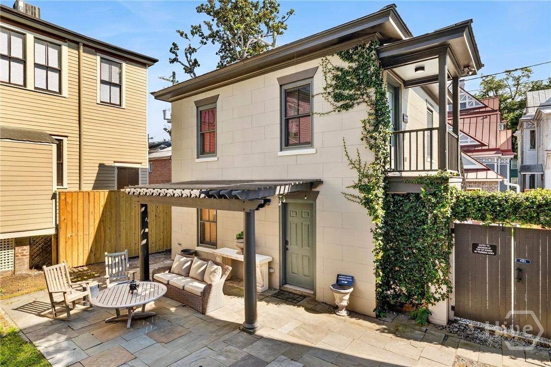17 W Park Avenue Property Photo 45