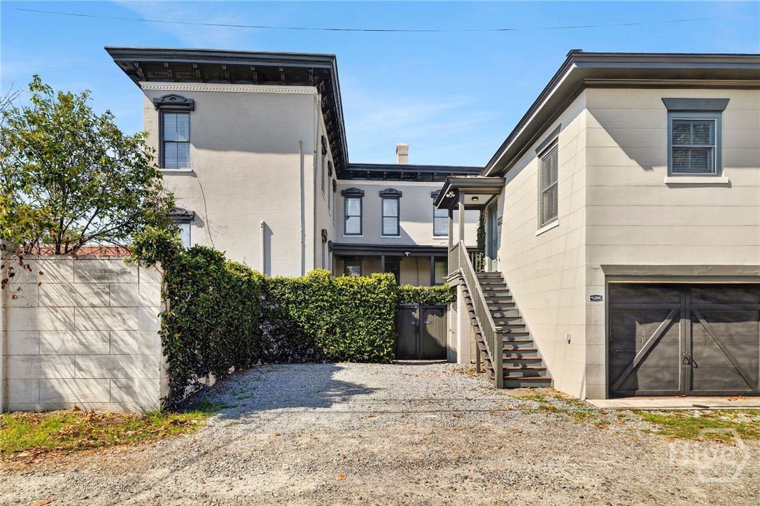 17 W Park Avenue Property Photo 52