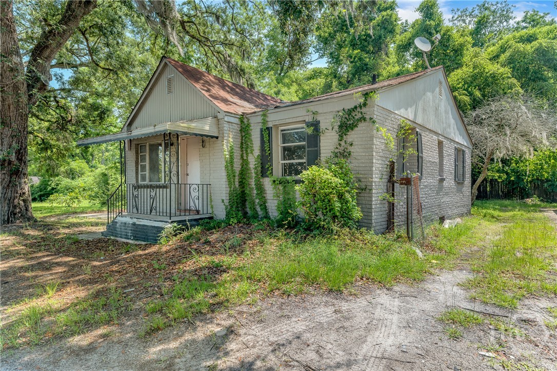 3112 Dawes Avenue 3116 Property Photo 4