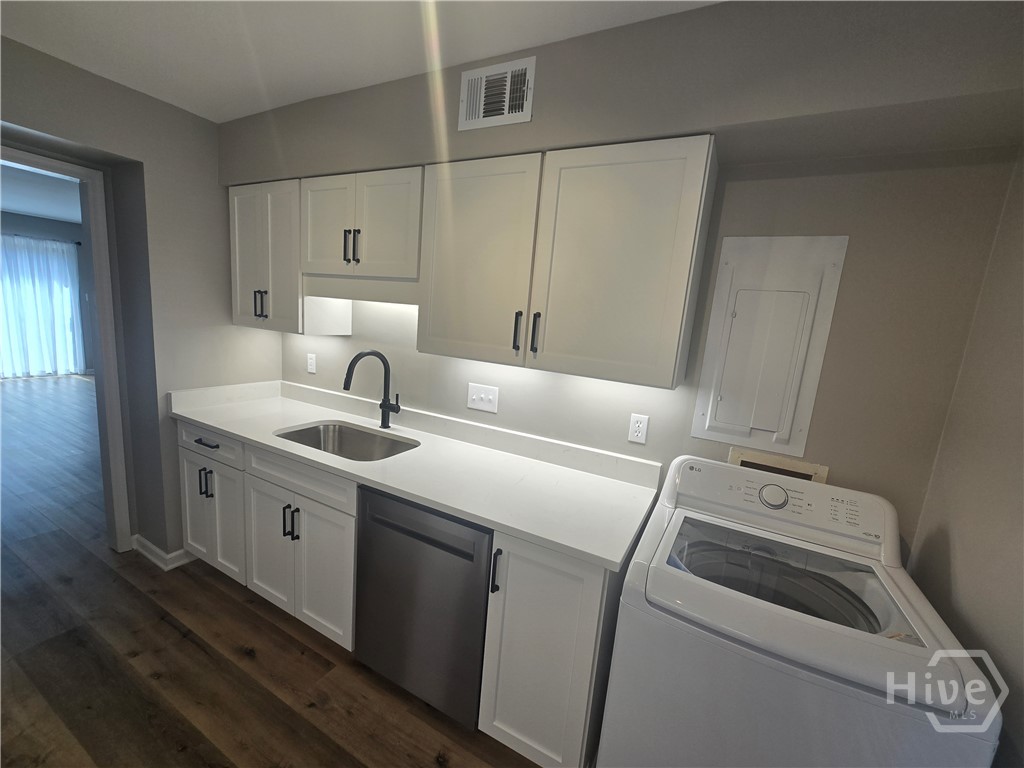 232 Stephenson Avenue 3c Property Photo 24