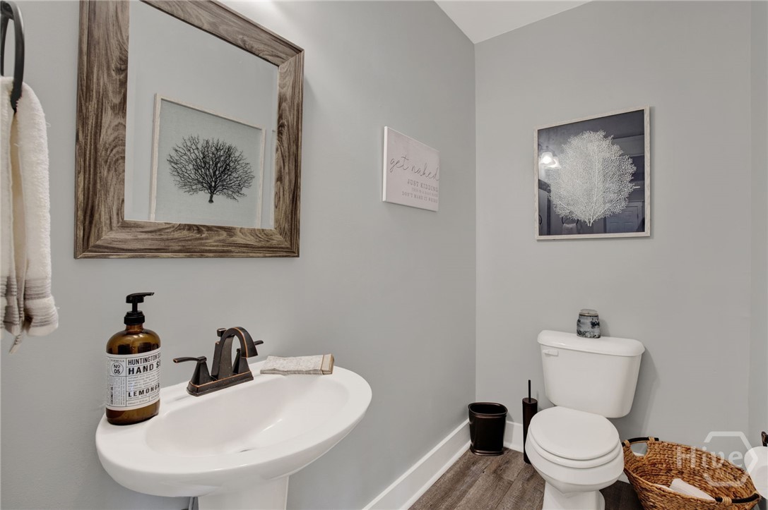 19 Harlan Drive Property Photo 32