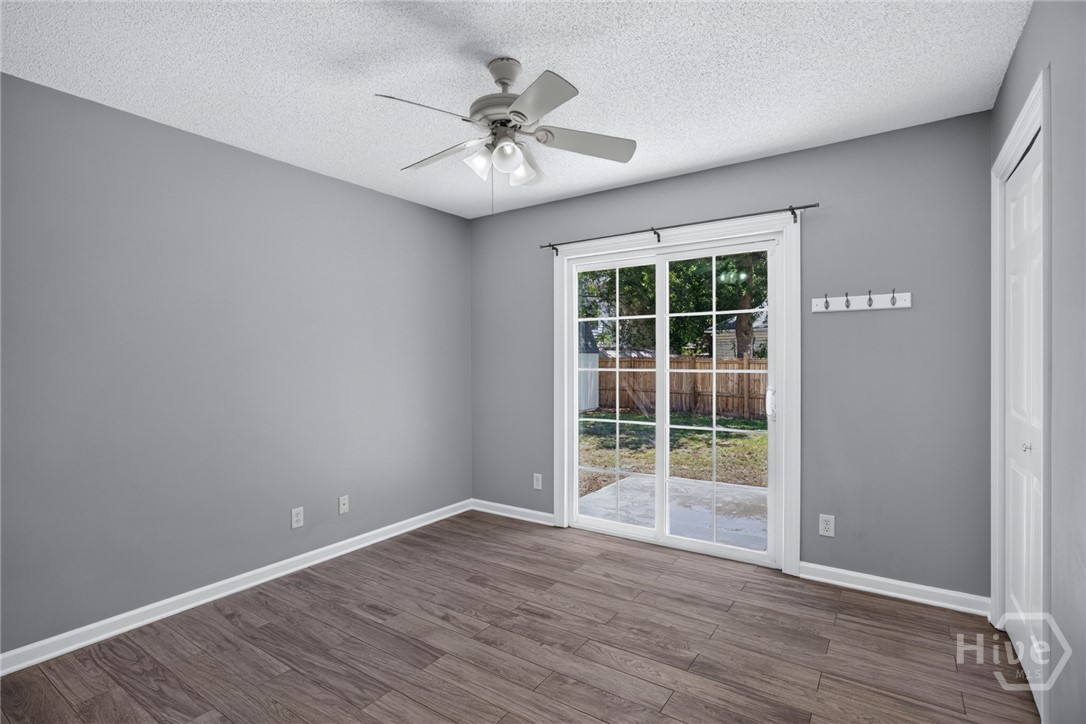 103 Crossing Circle Property Photo 23