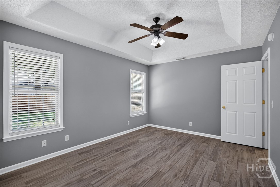 103 Crossing Circle Property Photo 30