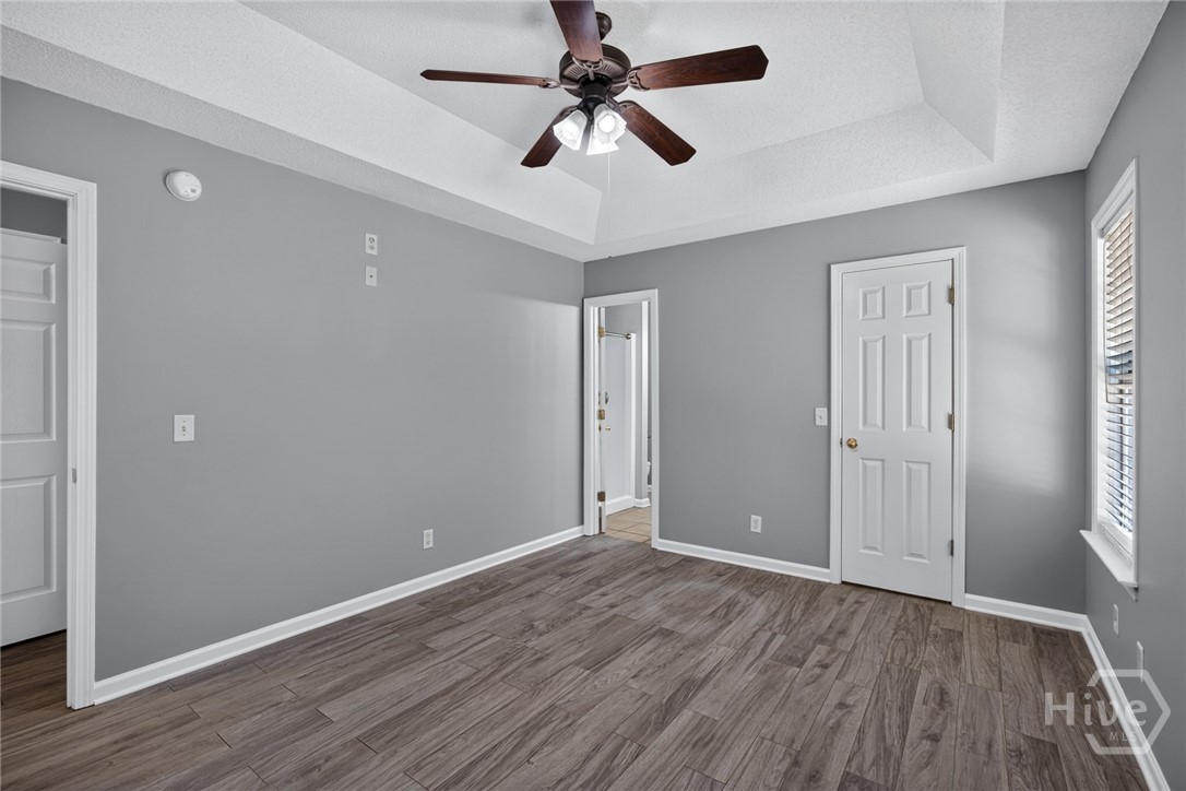 103 Crossing Circle Property Photo 31