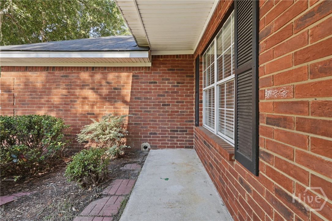 110 Chalice Way Property Photo 4