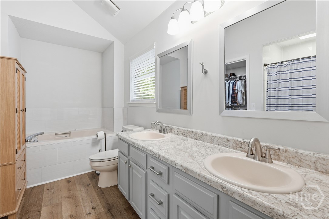 110 Chalice Way Property Photo 21