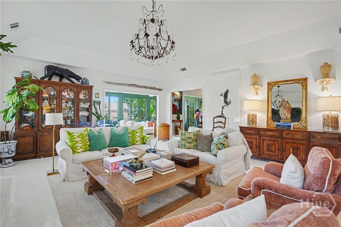 2 Mackay Lane Property Photo 5