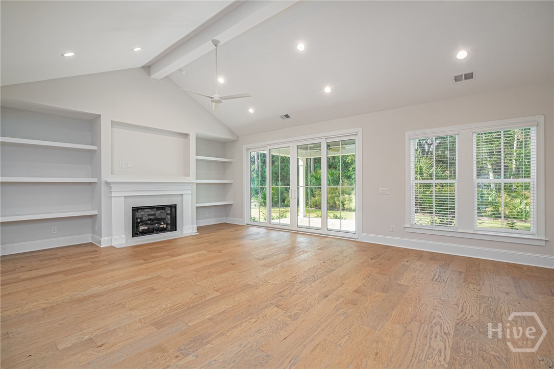 120 Grand Harbor Circle Property Photo 8