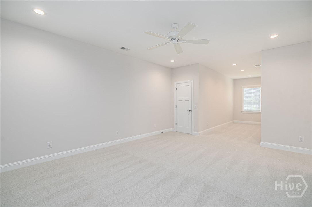 120 Grand Harbor Circle Property Photo 29