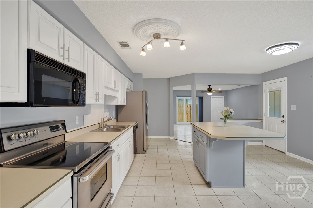 6 Cove Drive Property Photo 13