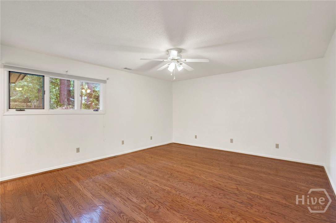 6 Cove Drive Property Photo 16