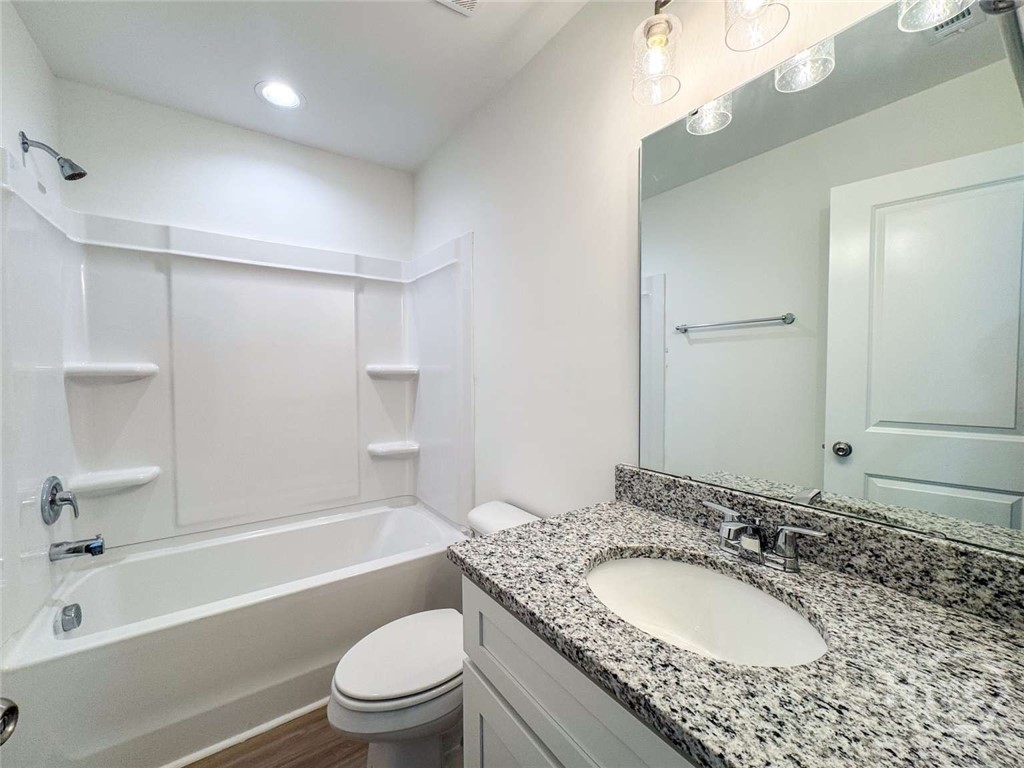 190 Hamilton Drive Property Photo 20