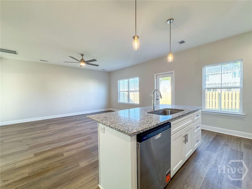 178 Hamilton Drive Property Photo 10
